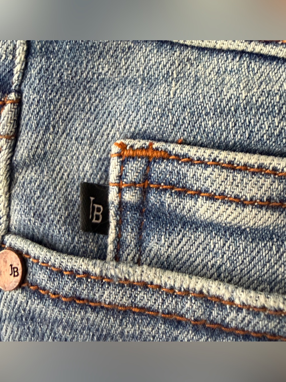 NEW Judy Blue Midrise Raw Hem Bootcut Light Wash Jeans 11/30 - NWT - Picture 10 of 10